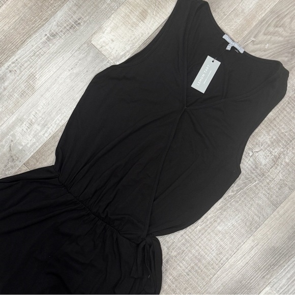 NWT Lemon tart faux wrap bodysuit/ jumper/ romper ❤️ - Picture 5 of 9